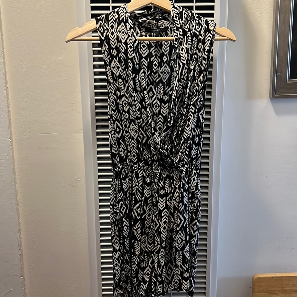 Forever 21 romper with pockets